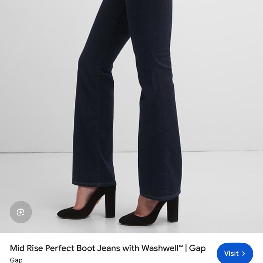 GAP Women's mid rise perfect boot jeans 26s